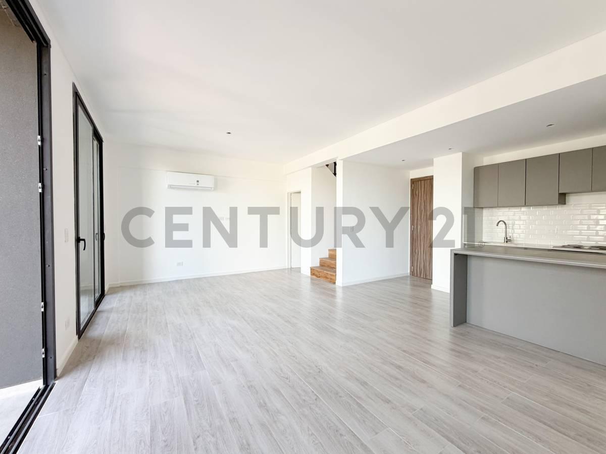 DUPLEX DE 3 AMBIENTES CON PARRILLA — foto 1