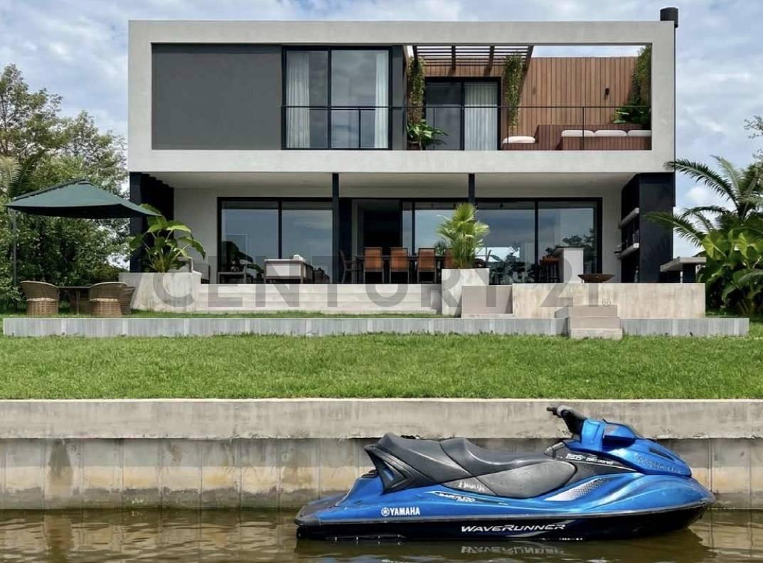 Casa al río en Náutico Villanueva, 3 suites, pileta, jacuzzi y amarra privada — foto 1