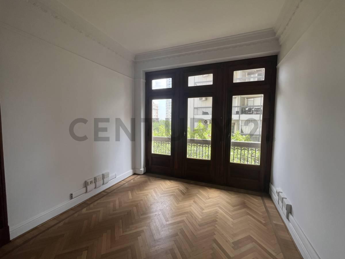 Oficina de categoría estilo francés en alquiler - Retiro — foto 1