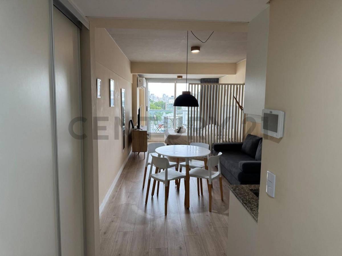 VENTA MONO AMBIENTES MUY LUMINOSO PALERMO HOLLYWOOD — foto 1