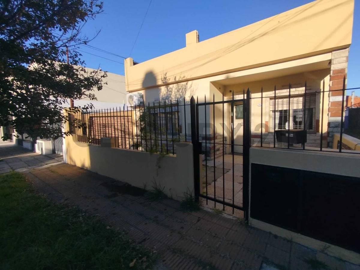 VENTA PH 3 AMBIENTES ESTILO CASA - HAEDO - COCHERA - APTO CREDITO — foto 1