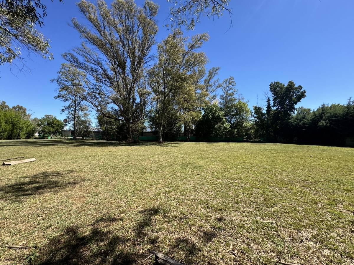 VENTA LOTE 1837 M2 FRANCISCO ALVAREZ FACIL ACCESO — foto 1