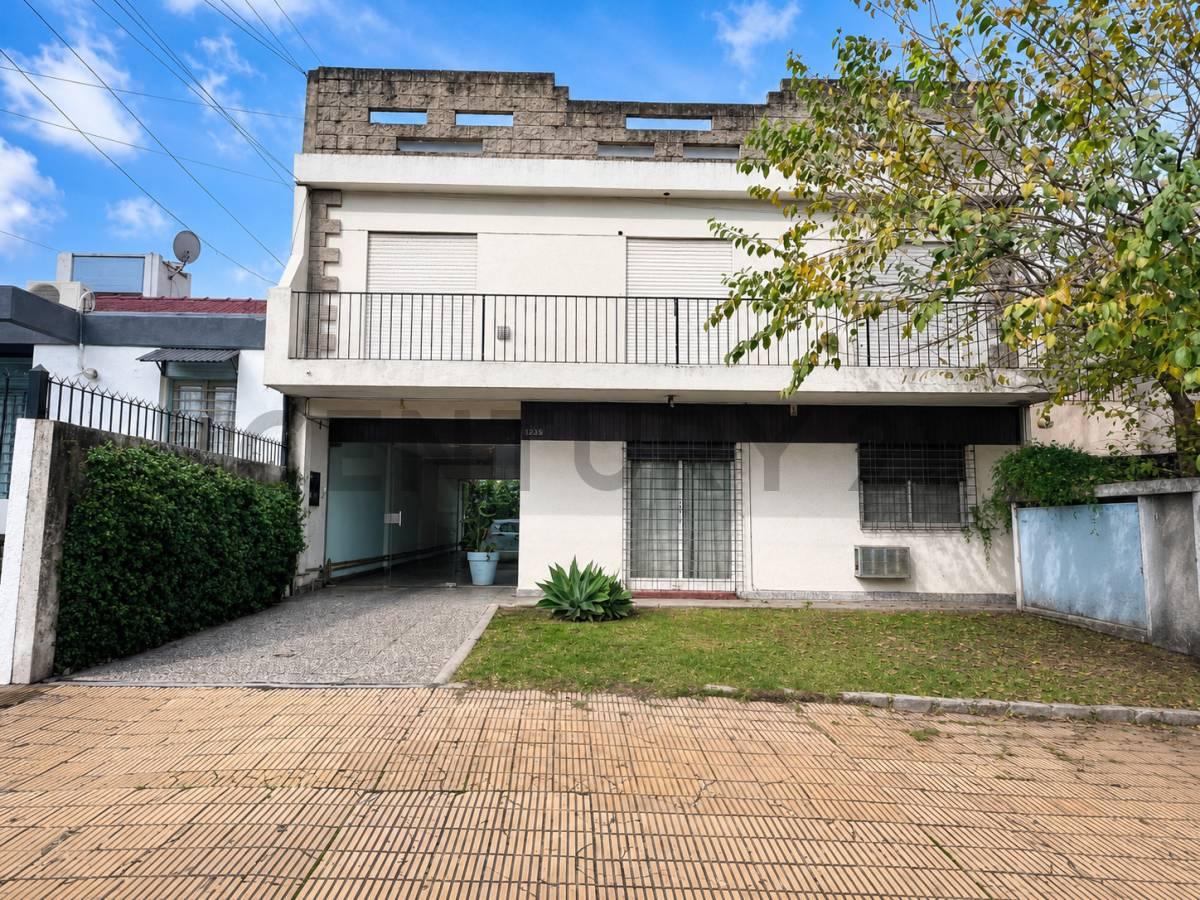VENTA DEPARTAMENTO TRES AMBIENTES CASTELAR NORTE TERRAZA — foto 1