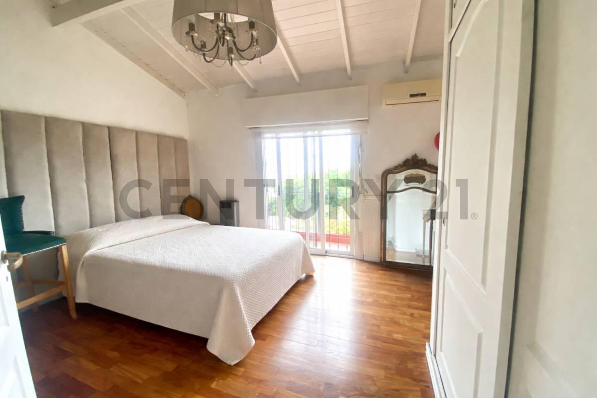 VENTA DÚPLEX 4 AMBIENTES PADUA NORTE C/RENTA- COCHERA Y JARDÍN - COPIA — foto 1
