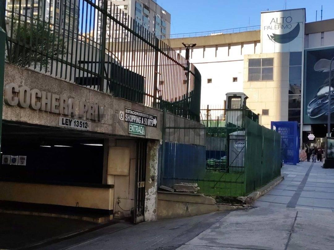 VENTA DE COCHERA DOBLE A METROS DE ALTO PALERMO! — foto 1