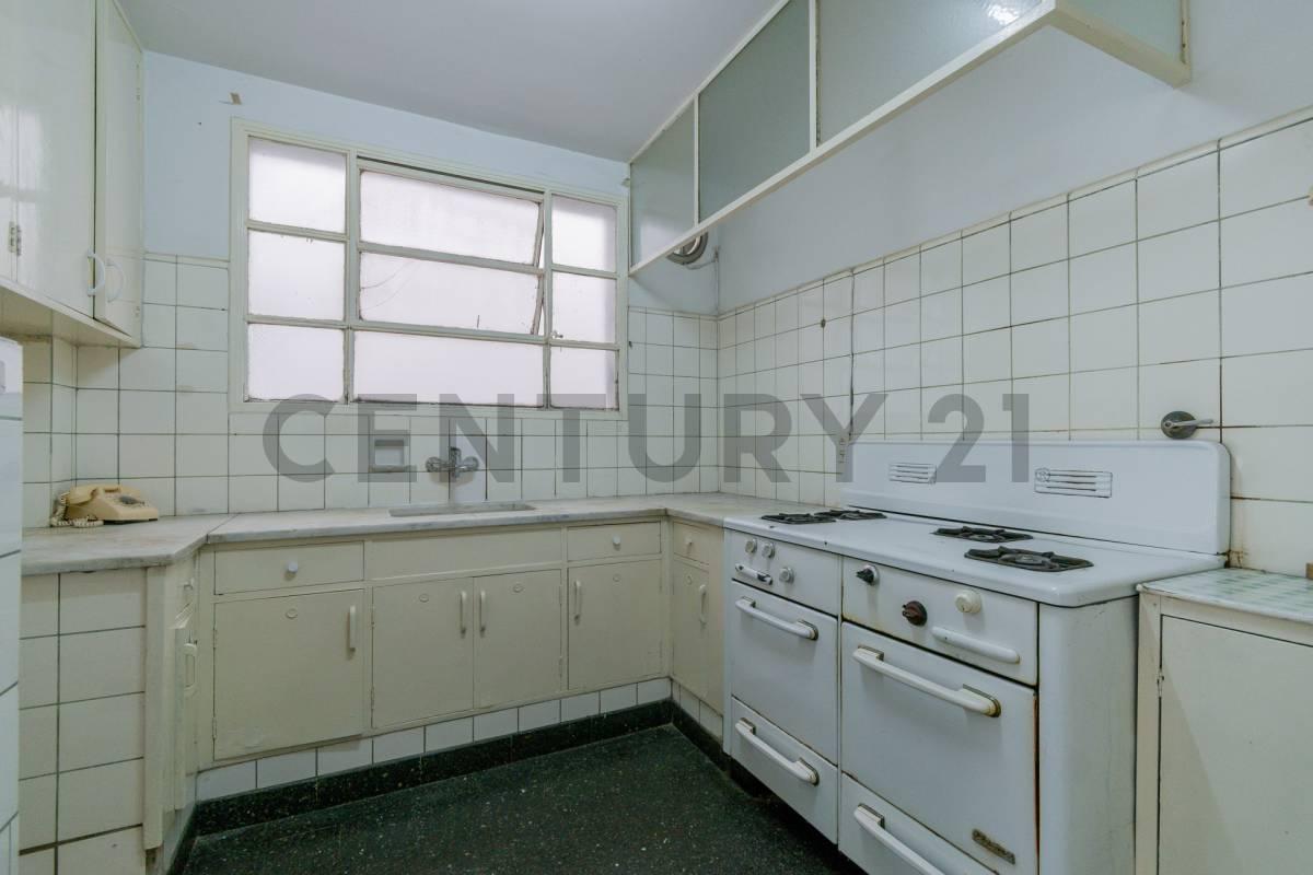 VENTA 3 AMB CON DEPENDENCIA | RETIRO — foto 1
