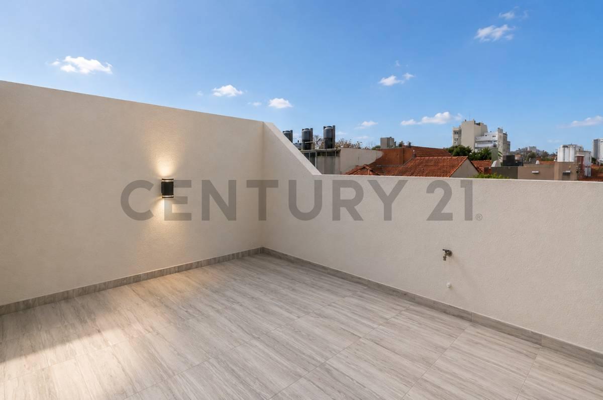 Venta PH 3 amb Terraza Quincho Patio a Estrenar Villa Luro — foto 1