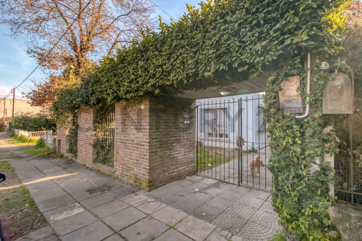 venta de chalet en gonnet — foto 1