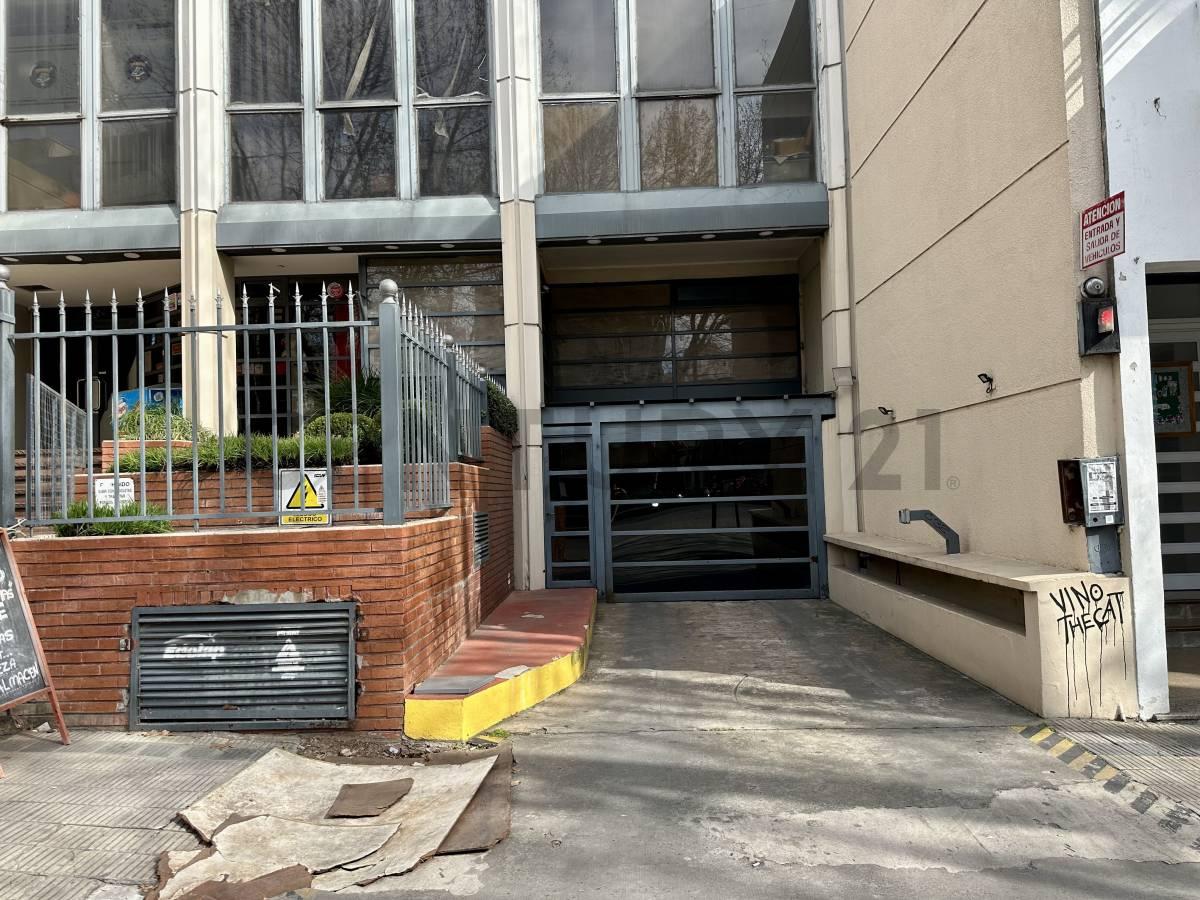 COCHERA ZONA TRIBUNALES. 13 ENTRE 46 Y 47 — foto 1