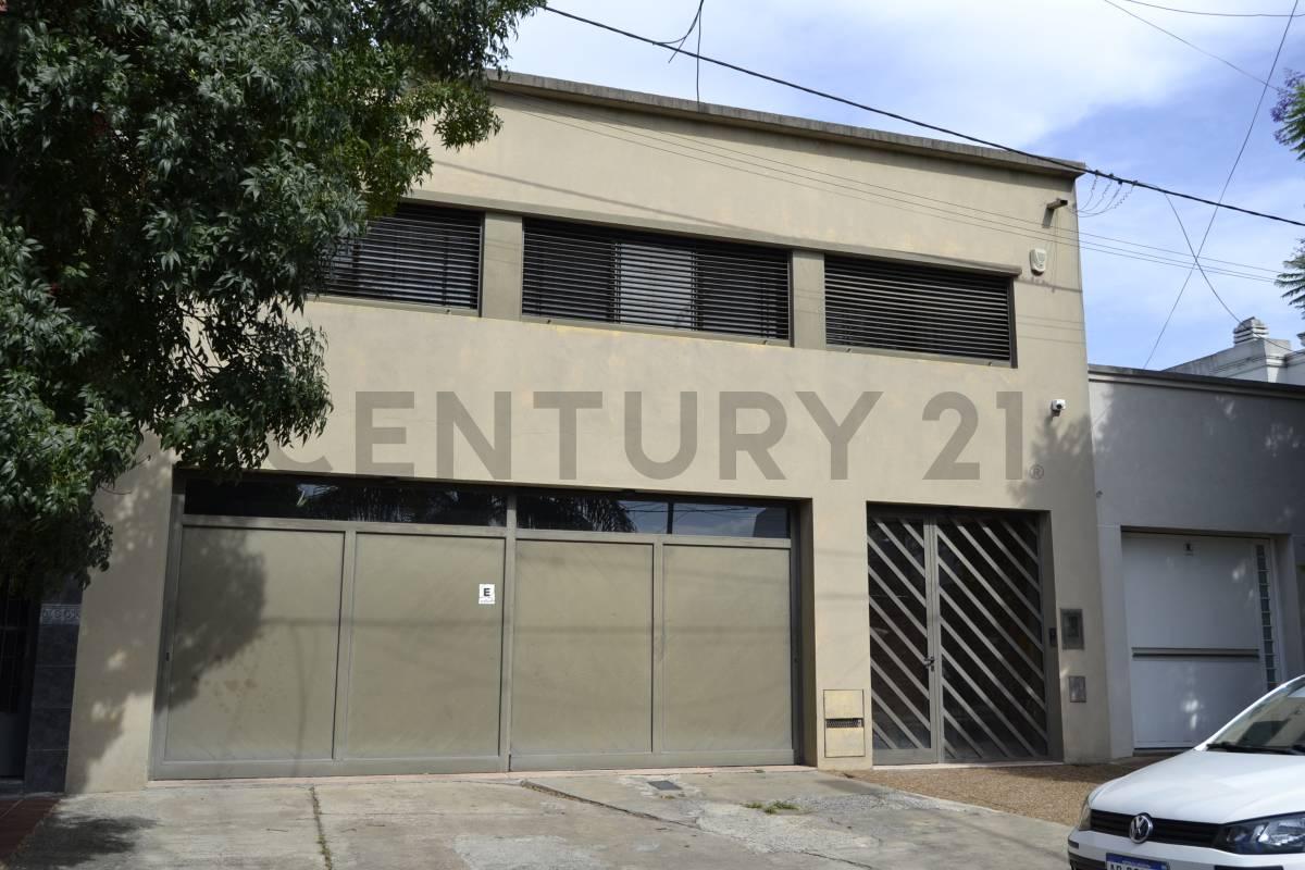 Calle 42 e/ 27 y 28 | Casa en Venta en La Loma 5 dormitorios — foto 1