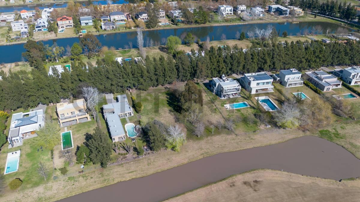 Lote en venta Miralagos en La Plata 1069 m² — foto 1