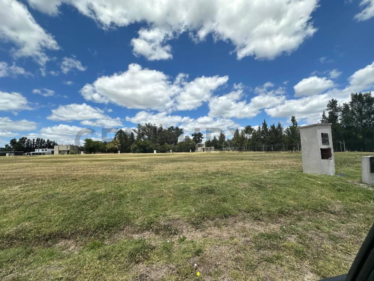 Lotes en venta en City Bell Barrio Cerrado Garden — foto 1