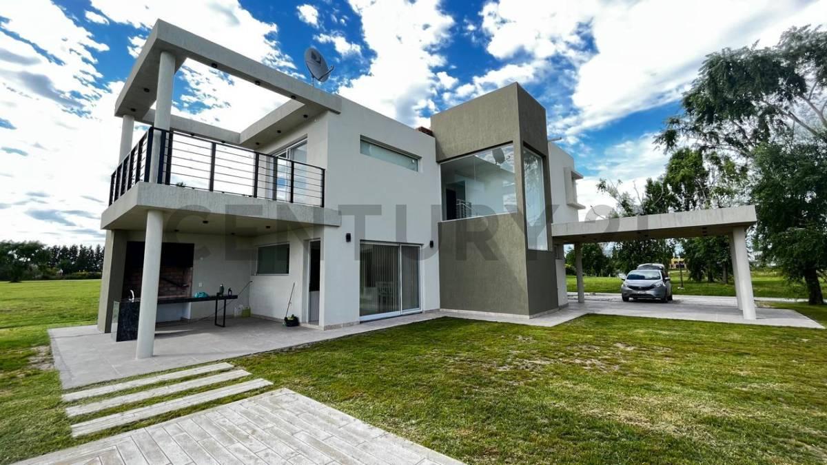 Casa a Estrenar en La Faustina Club de Campo | 3 Dormitorios | Piscina | Vista a Laguna — foto 1
