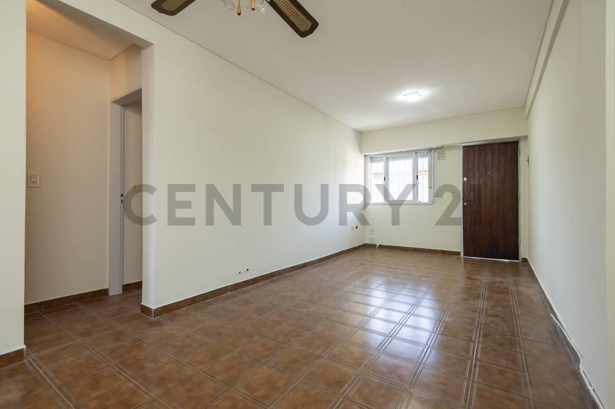 Departamento 2 dormitorios en venta en La Plata — foto 1