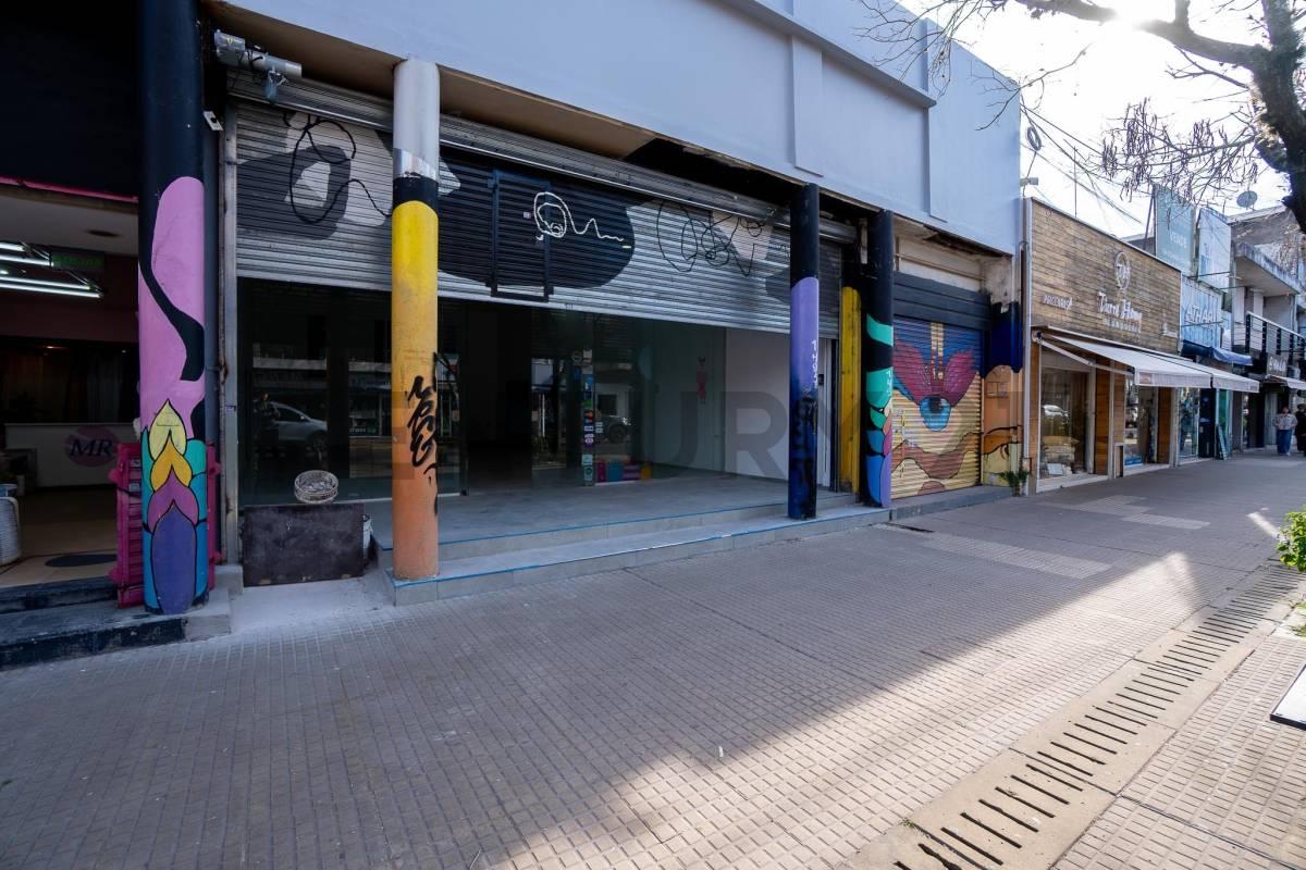 Local en alquiler en el centro de La Plata — foto 1