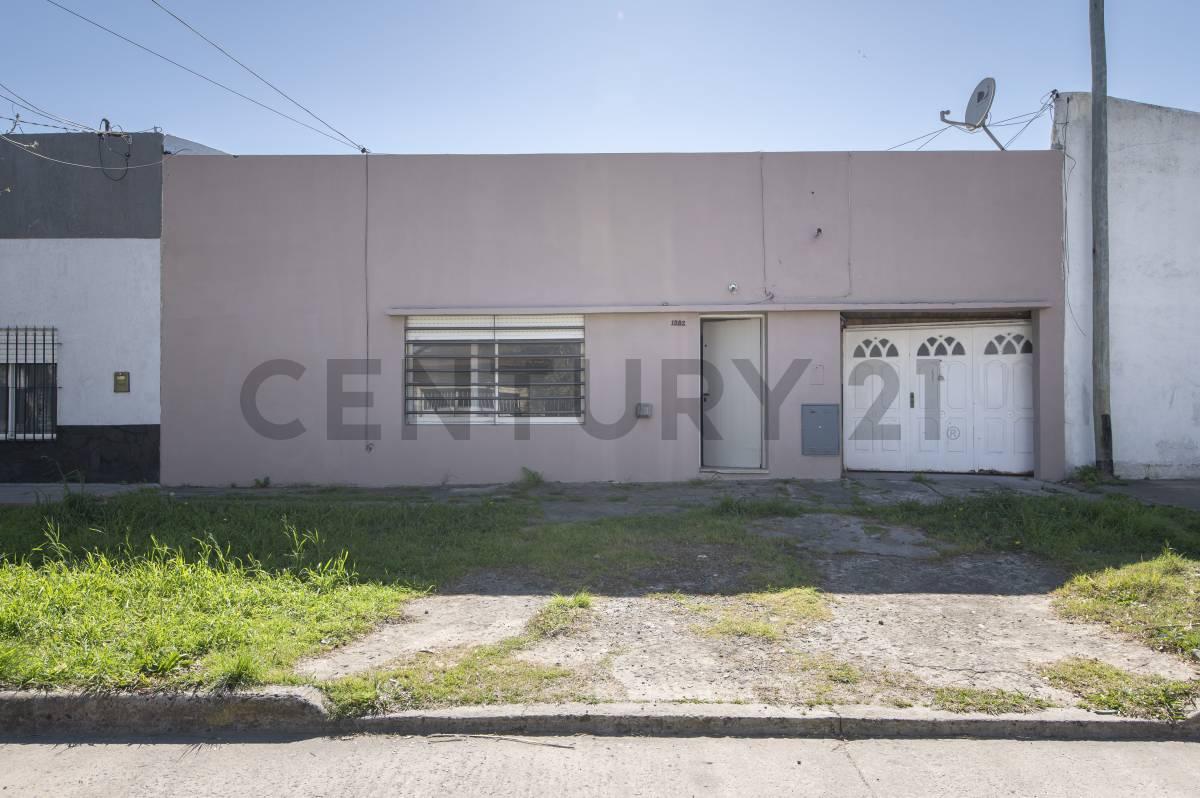 CASA EN VENTA EN LA PLATA TIPO PH — foto 1
