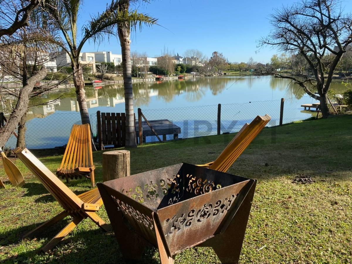Casa en Venta al Lago Central – Las Glorietas, Nordelta | Vista Abierta al Agua con renta hasta Sept — foto 1
