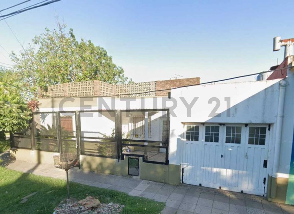 ALQUILER CASA EN ITUZAINGÓ — foto 1