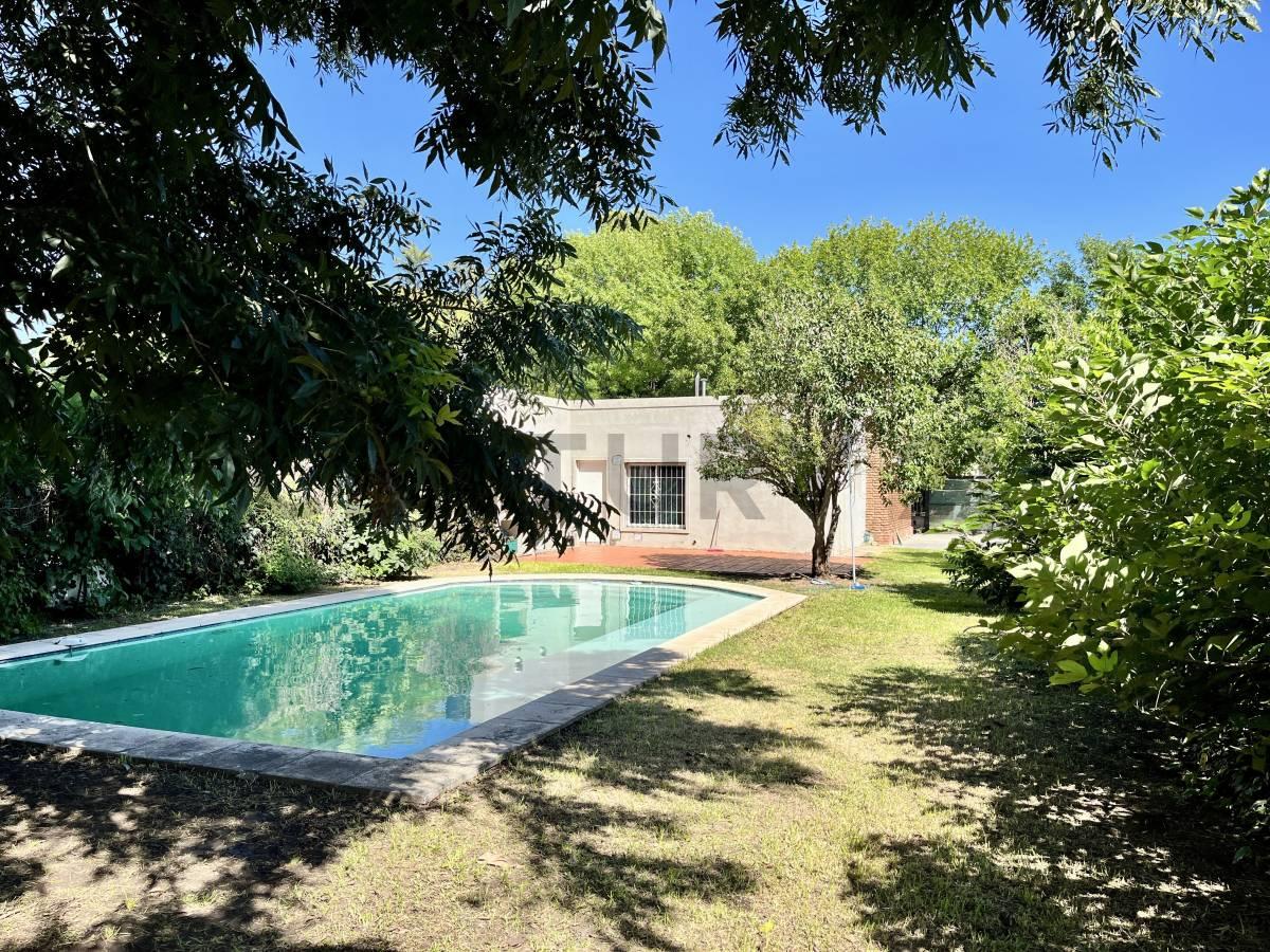 Venta Casa de 2 Dormitorios con piscina en Roldán — foto 1