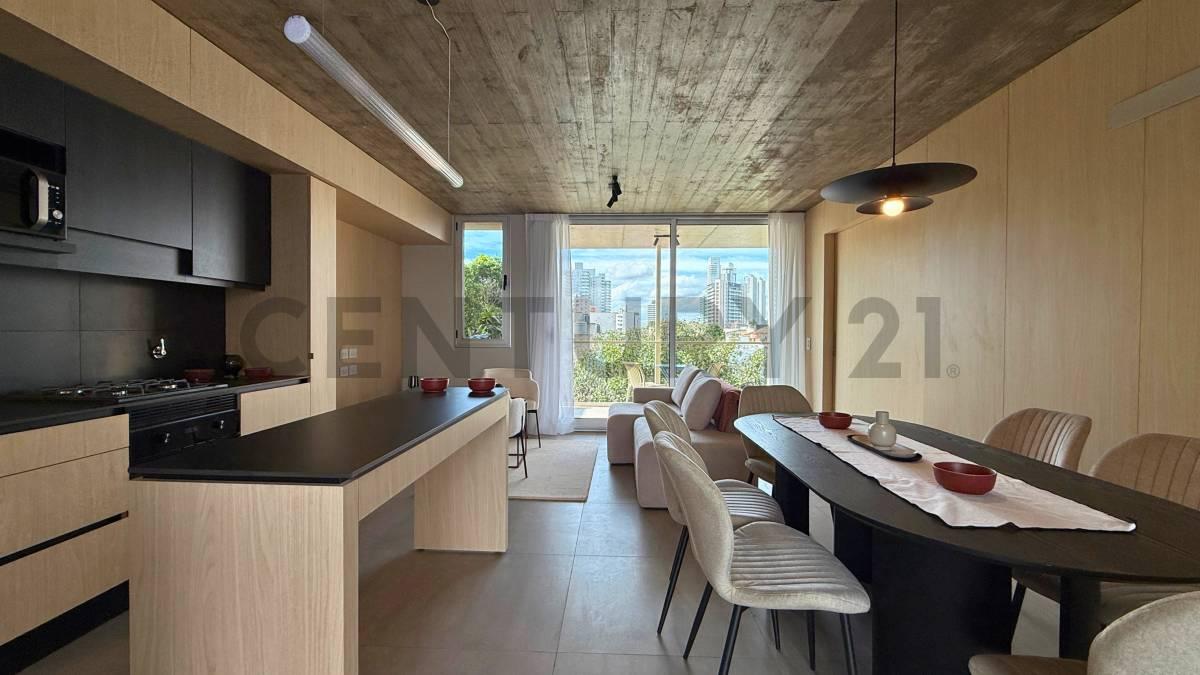 Venta Departamento de 2 Dormitorios con doble balcón y terraza exclusiva en Refinería, Rosario — foto 1