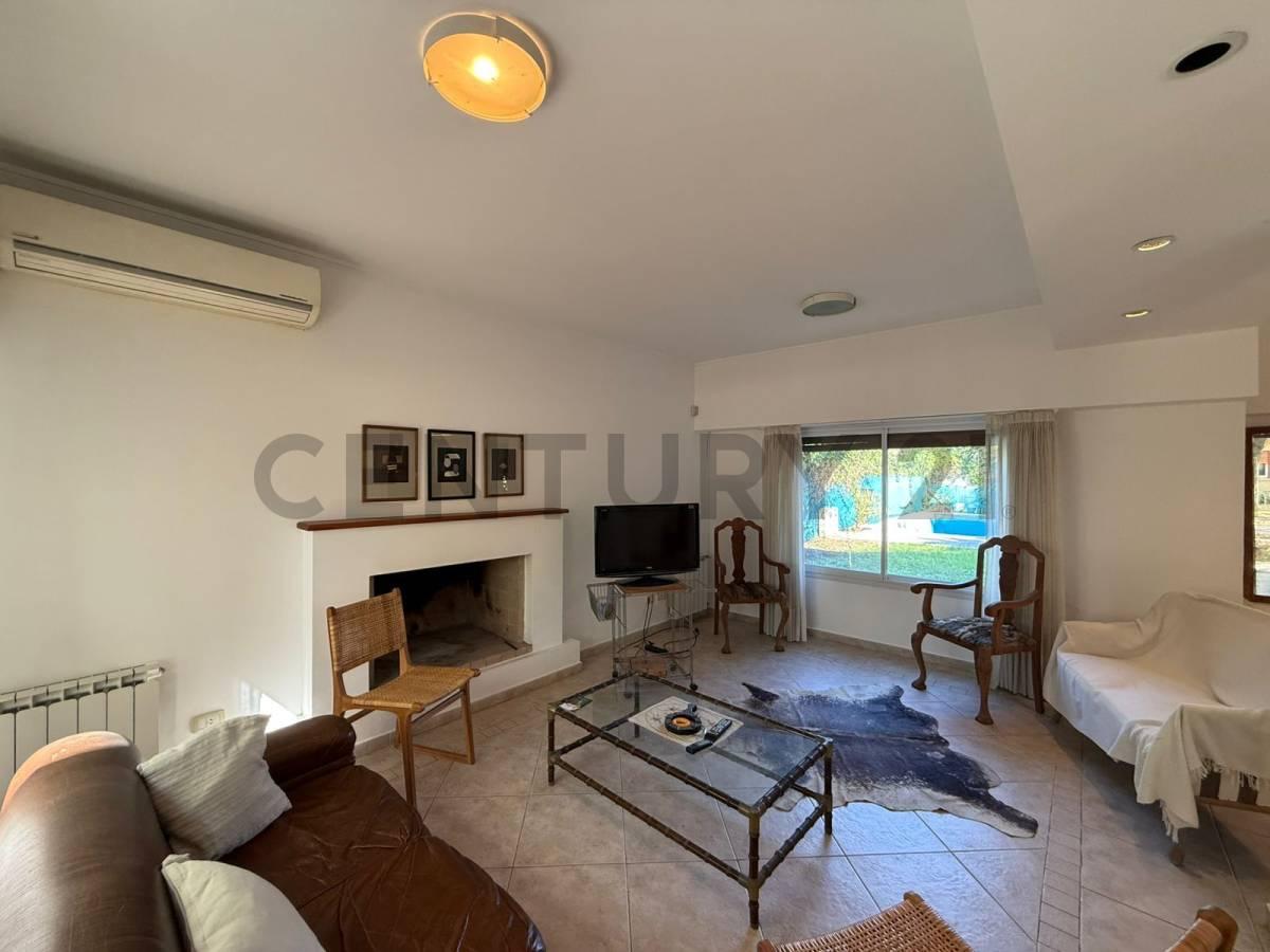Casas en venta en barrio Ecológico de City Bell, 3 dormitorios, con pileta — foto 1
