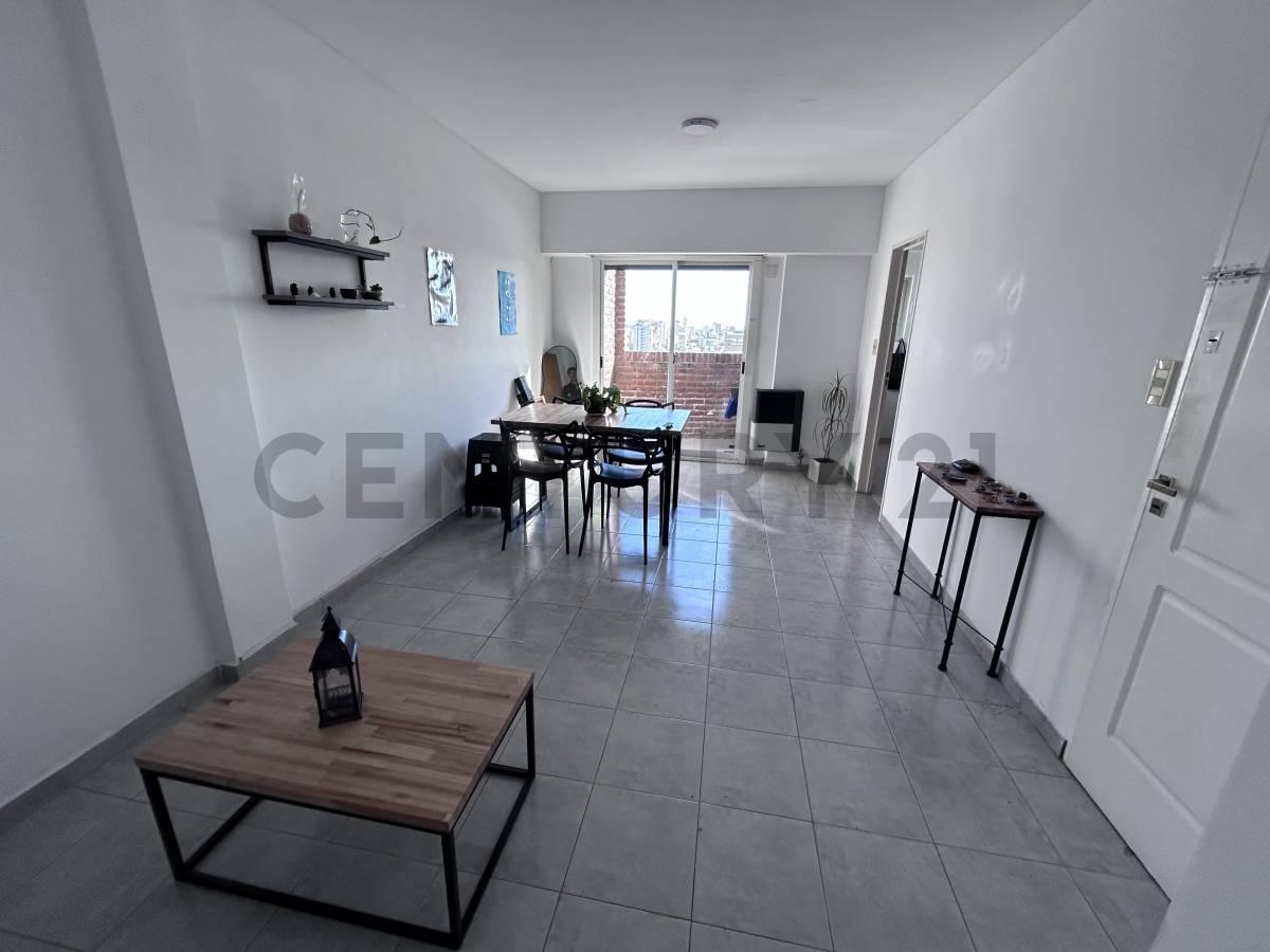 Venta de Departamento de 2 Dormitorios en La Plata — foto 1