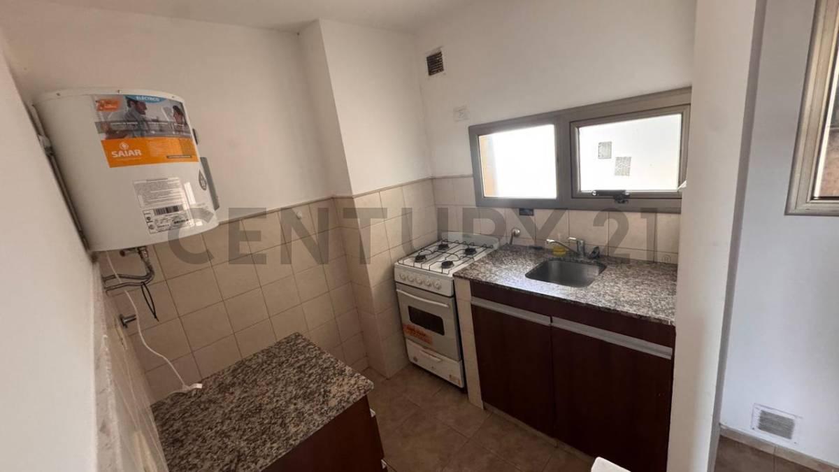 DEPARTAMENTO MONOAMBIENTE EN ALQUILER LA PLATA — foto 1