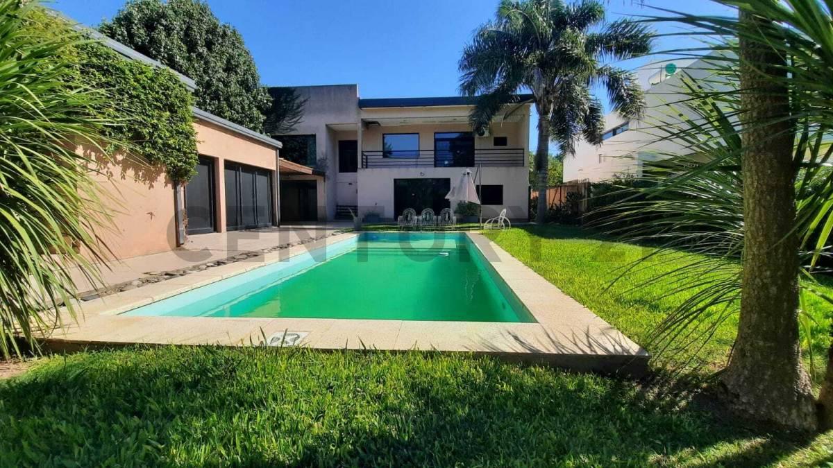 CASA A LA VENTA EN VILLA ELISA — foto 1