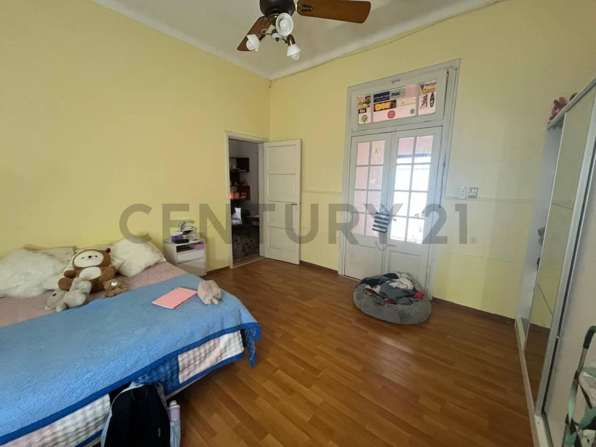 casa estilo chorizo a la venta — foto 1