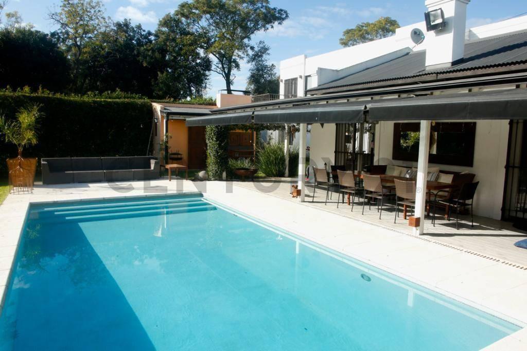 CASA EN CITY BELL 3 DORMITORIOS — foto 1