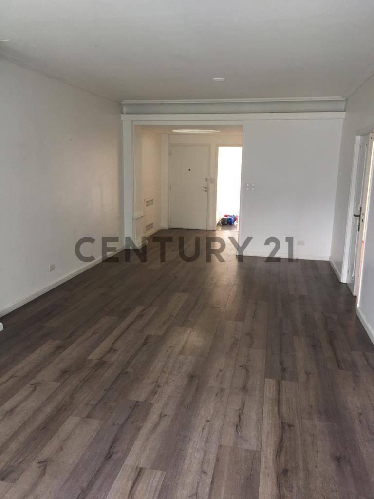 Venta Piso 4 Ambientes + dependencia Remodelado – Balvanera — foto 1
