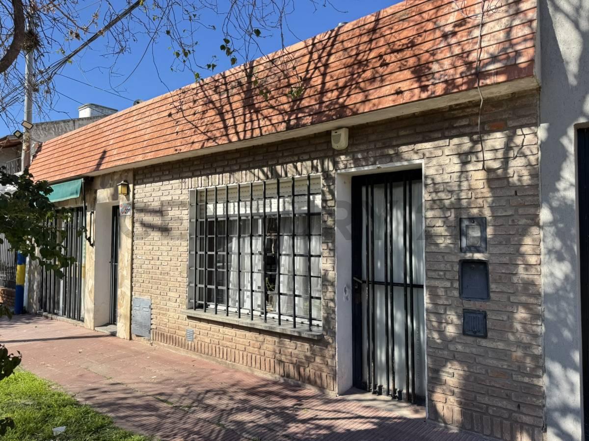 CASA 3 DORMITORIOS BAIGORRIA LADO RIO APTO CREDITO HIPOTECARIO — foto 1