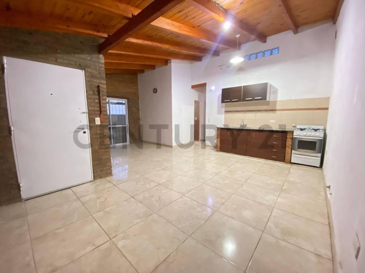 Casa de 2 dormitorios en venta en Loteo Santa Clara – Coronel Domínguez — foto 1