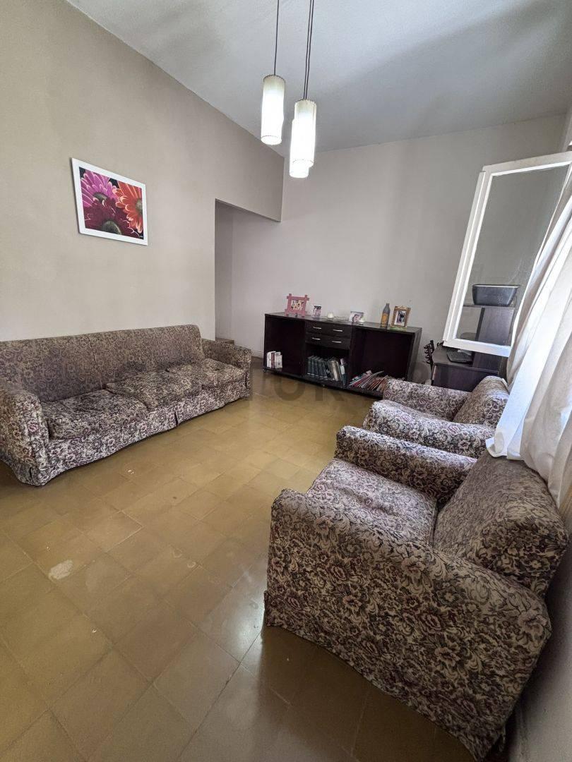 ¡OPORTUNIDAD! DOS CASAS EN UN MISMO LOTE – GRANADERO BAIGORRIA — foto 1
