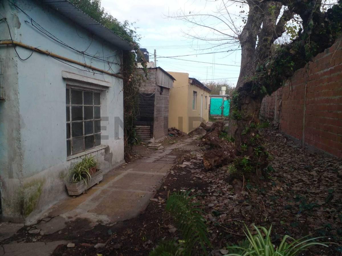 140 Y 527 - CASA A LA VENTA EN SAN CARLOS — foto 1