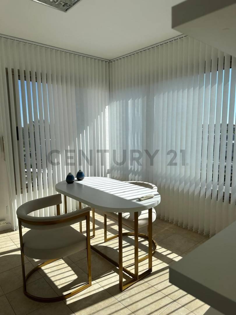 Venta departamento / oficina 2/3 ambientes en Estudios de la Bahia 1 Nordelta con vista a la laguna — foto 1