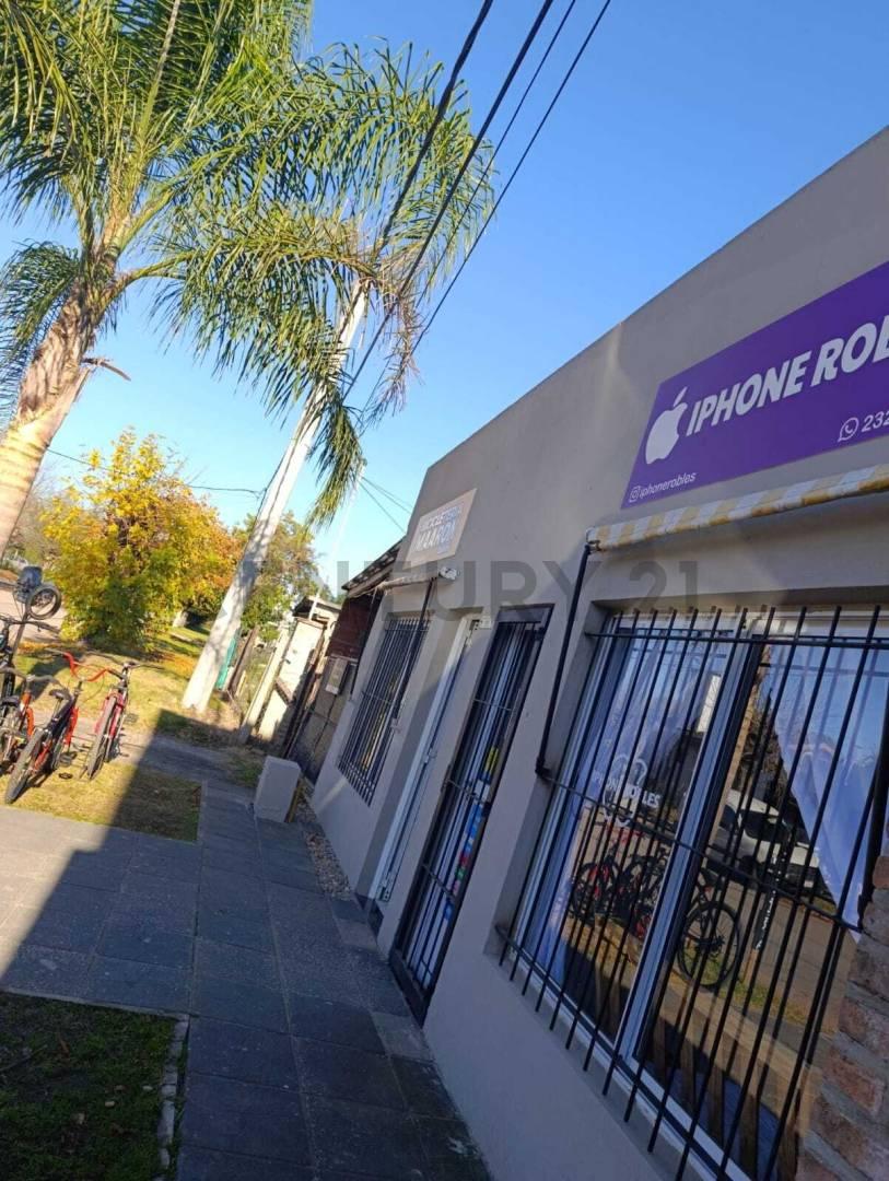 VENTA CASA Y LOCALES EN PARADA ROBLES | Lote 450 m² con Casa 4 AMB + 2 Locales Comerciales con Re — foto 1