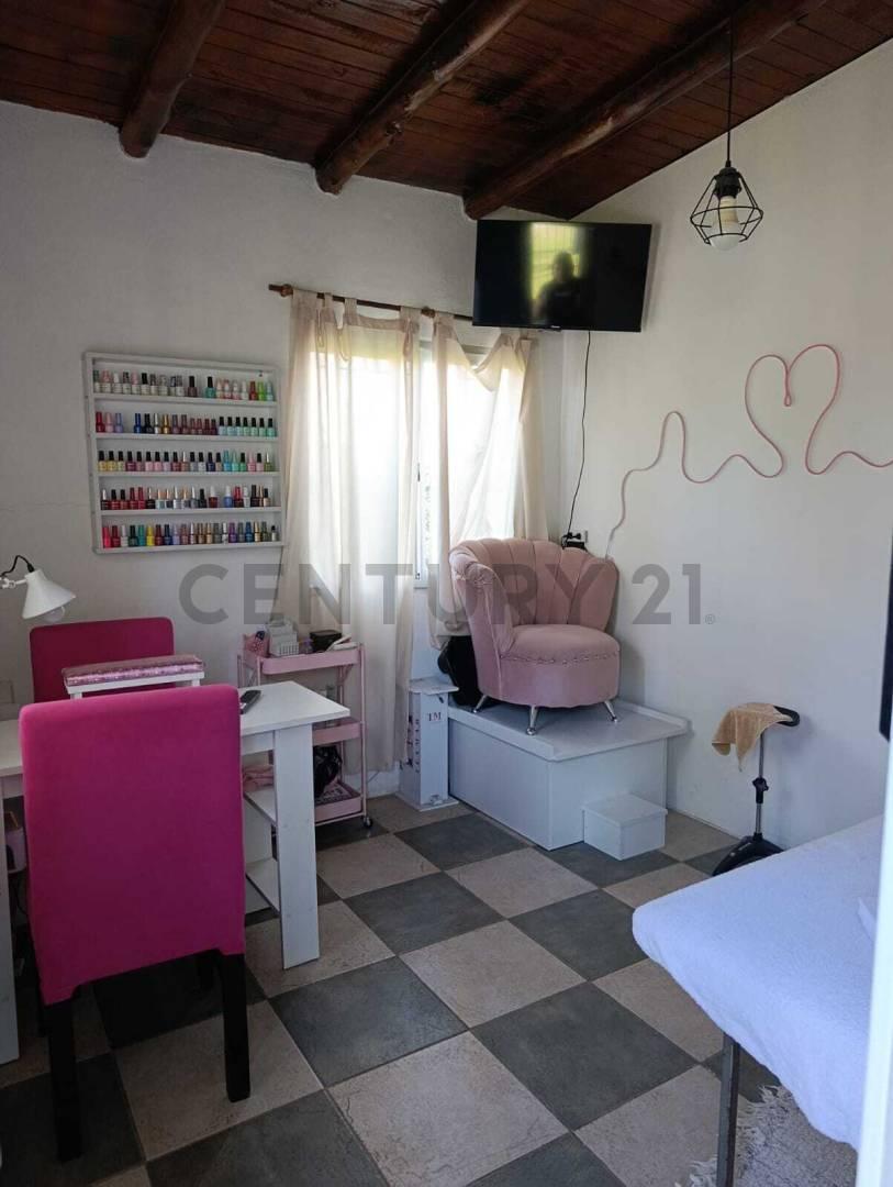 VENTA Casa en Esquina -Agua Corriente en Open Door — foto 1