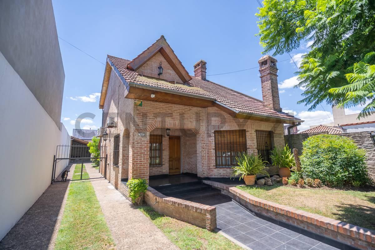 CASA VENTA 4 AMB BELLA VISTA — foto 1
