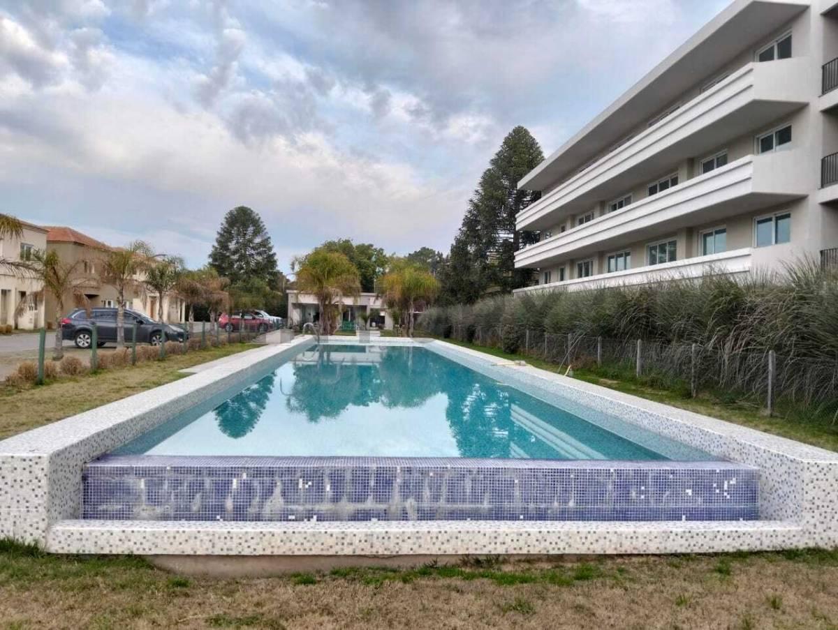 ALQUILER DERPARTAMENTO 2 AMBIENTES SARAVÍ VILLAGE LA LONJA PILAR — foto 1