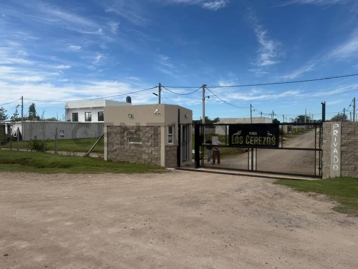 Venta de lote en Los Cerezos I. — foto 1