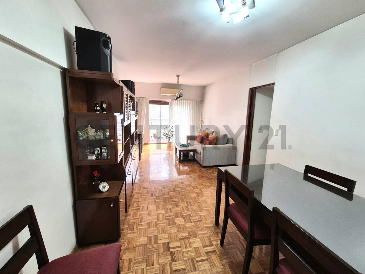 VENTA DEPARTAMENTO 4 AMBIEMTES EN ALMAGRO CON BALCON Y COCHERA - APTO CREDITO — foto 1