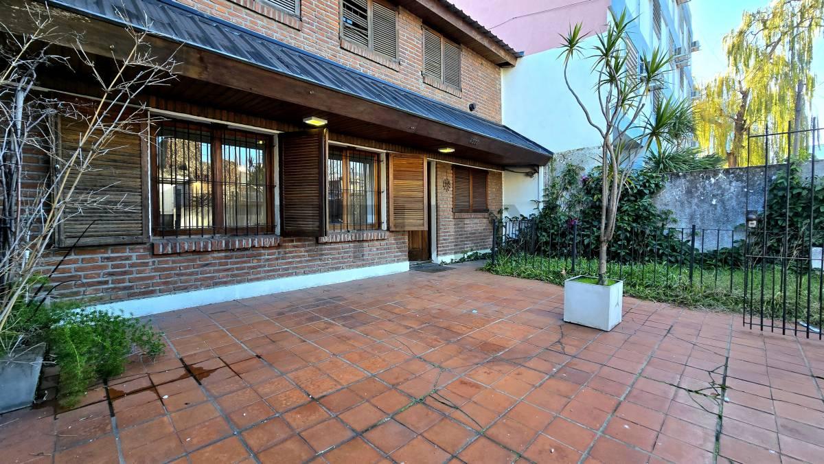 CASA VENTA COCHERA 5 AMBIENTES PATIO PARRILLA . VICTORIANO MONTES 4300 SAAVEDRA, CABA. — foto 1