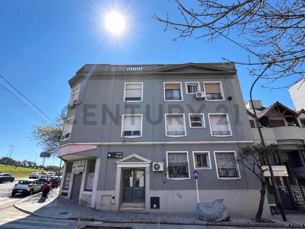 VENTA TRES AMBIENTES BARRACAS — foto 1