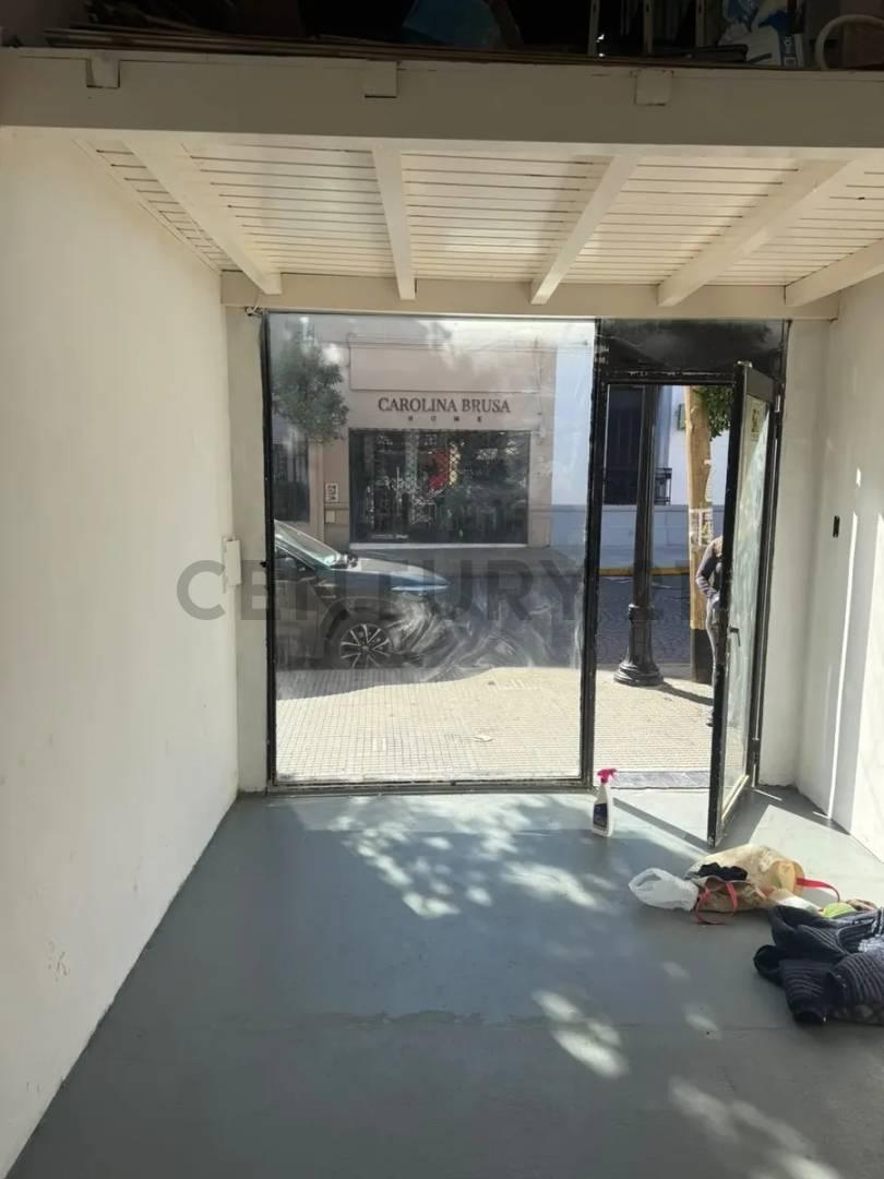 LOCAL EN ALQUILER EN RECOLETA – ¡APTO TODO RUBRO! — foto 1