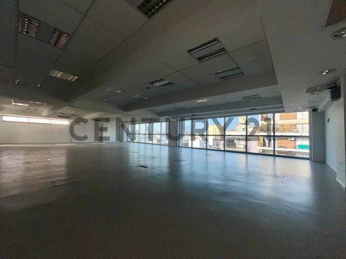 Oficinas Premium en alquiler en Av. Córdoba y Junín — foto 1