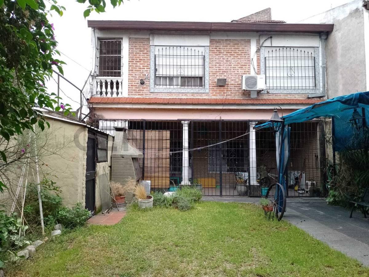 Venta de Casa 4 Ambientes con Pileta + Departamento de 2 Ambientes - San Justo, La Matanza — foto 1