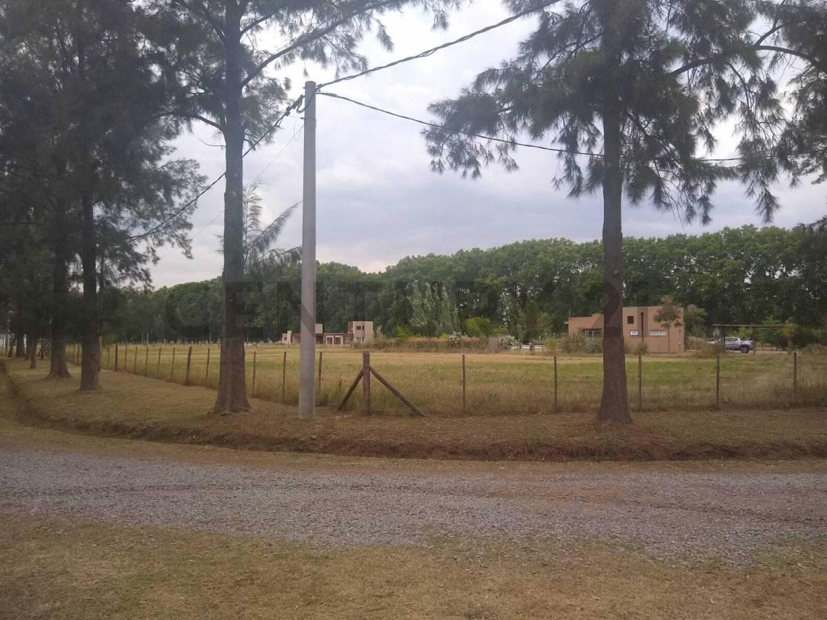 Barrio Cerrado "Estancia Las Malvinas II" - Lotes en venta - Brandsen — foto 1