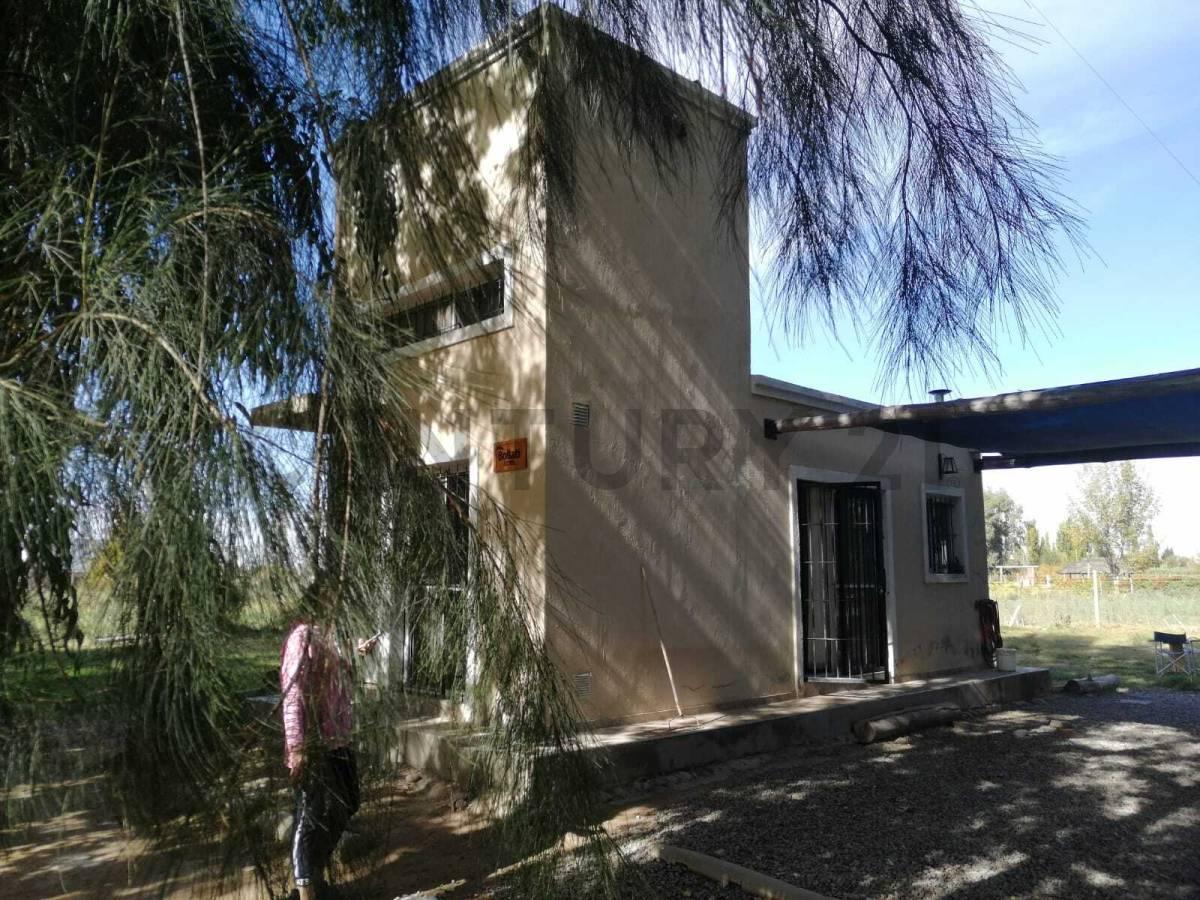 Venta de Casa en Rodeo del Medio — foto 1