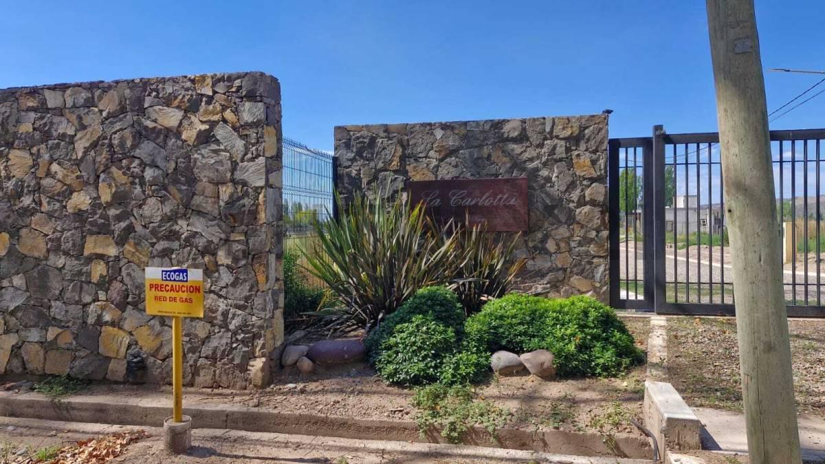 LOTE EN VENTA EN BARRIO CERRADO DE LUJAN DE CUYO — foto 1